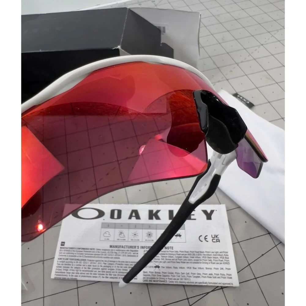 Oakley Youth Radar EV XS Path Sunglasses in White/Prizm Field